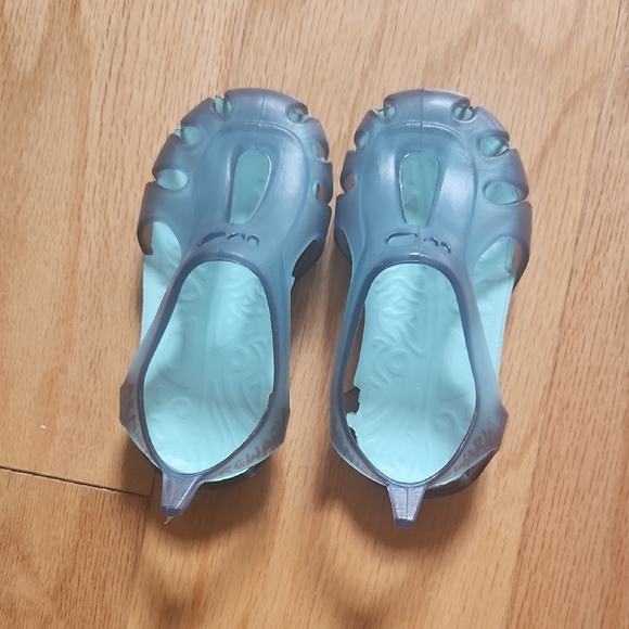 Source Unknown Other - Blue Water Shoes Sandals Size 7